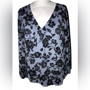 Forever 21 floral top